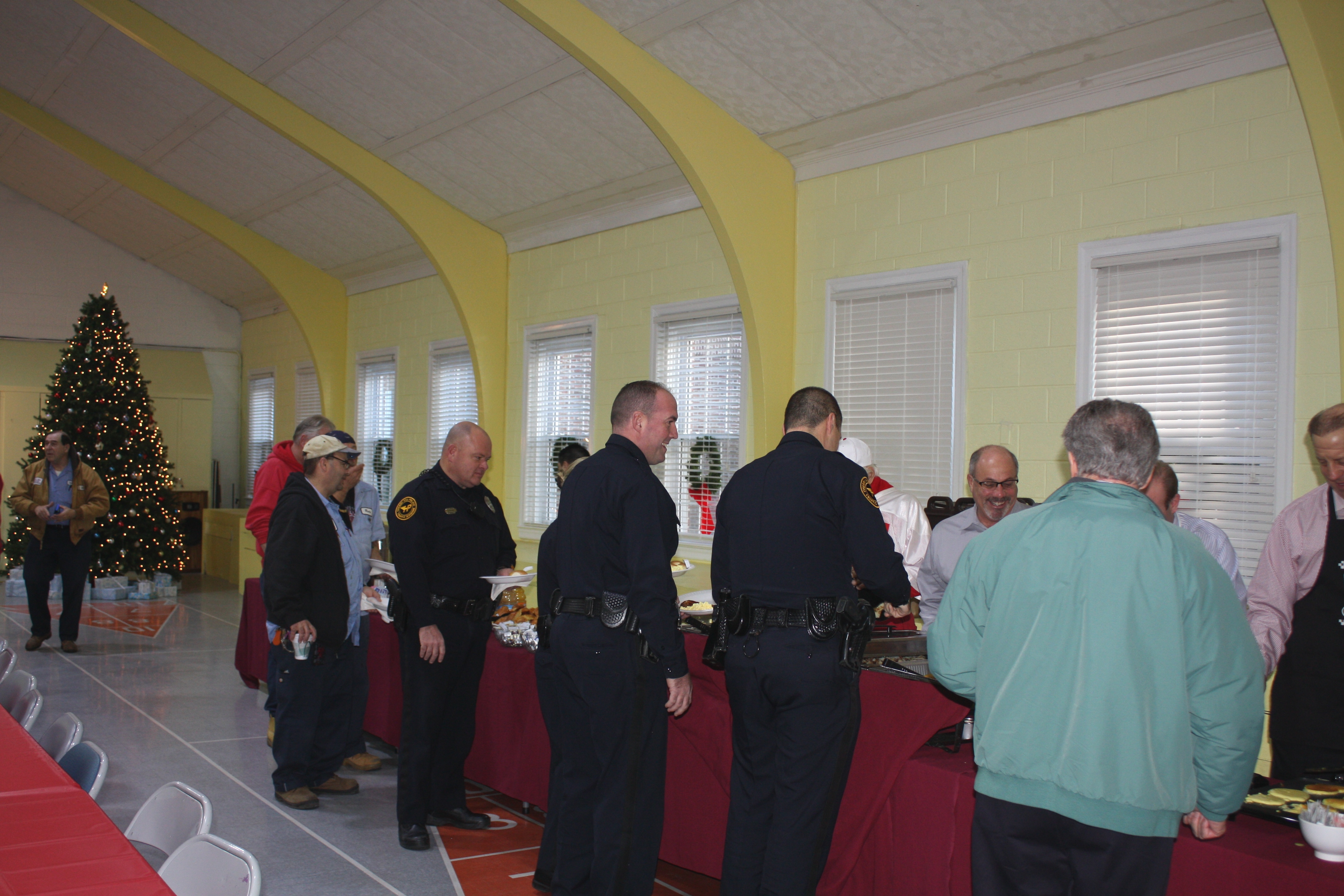 Employee holiday breakfast 6